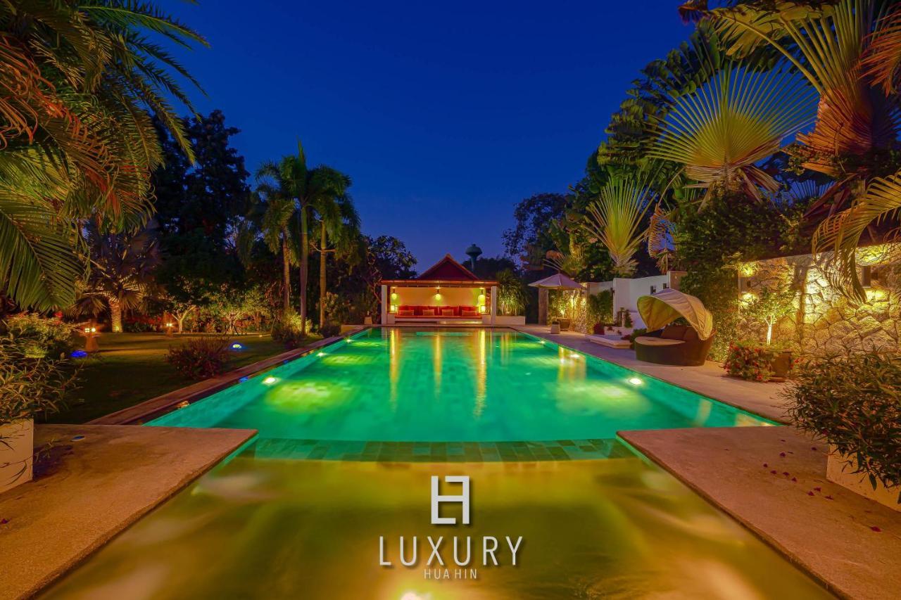 5 Bedroom Bali Style Mansion Wl2 HHQ Exterior foto